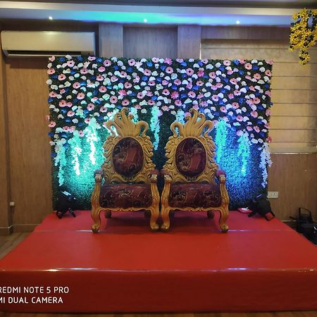Hotel Comfotel Kolkata Luaran gambar