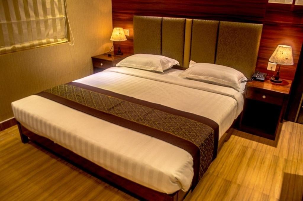 Hotel Comfotel Kolkata Luaran gambar
