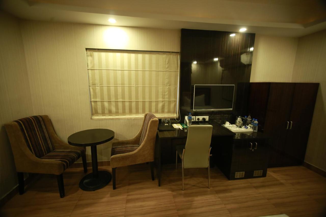 Hotel Comfotel Kolkata Luaran gambar