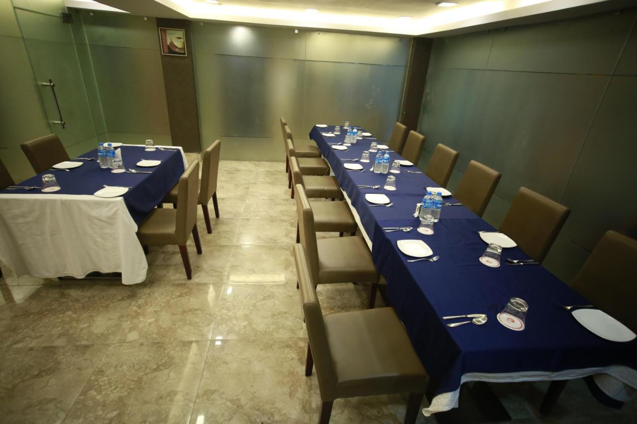 Hotel Comfotel Kolkata Luaran gambar